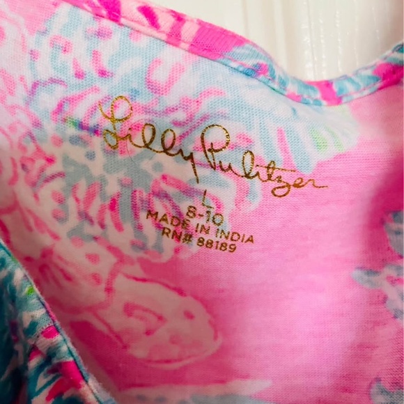 Lilly Pulitzer - Picture 2 of 3